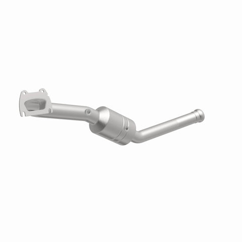 MagnaFlow Direct Fit Catalytic Converter OEM 11-12 Jeep Grand Cherokee 3.6L - 5551737