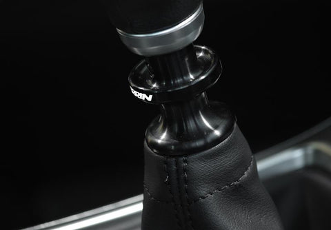 PERRIN 04-21 Subaru STI / 06-09 Legacy GT Spec-B Reverse Lockout Lever w/Rattle Fix - Black - PSP-INR-250BK