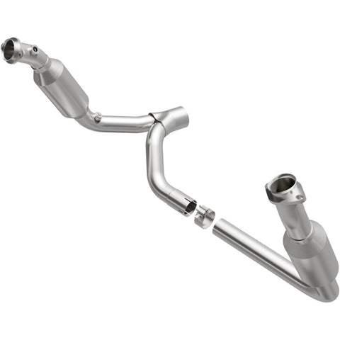 MagnaFlow 2006 Dodge Ram 1500 5.7L Direct Fit Catalytic Converter - 4651711