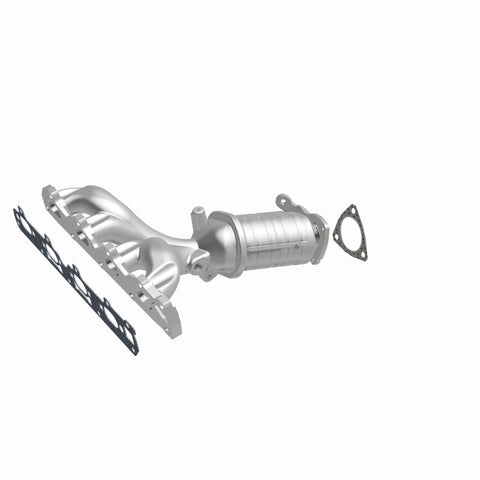 MagnaFlow 08-10 Pontiac G6 2.4L Underbody Direct Fit CARB Compliant Manifold Catalytic Converter - 5531060
