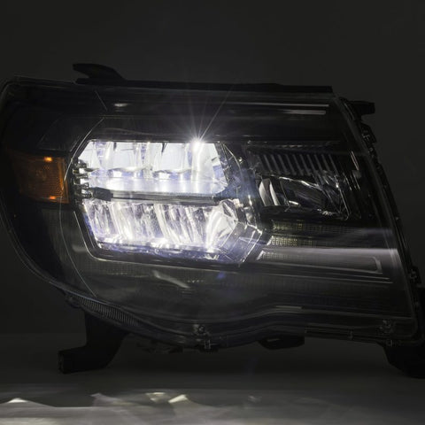 AlphaRex 05-11 Toyota Tacoma LUXX Crystal Headlights Plank Style Chrome w/Activation Light/DRL - 880734