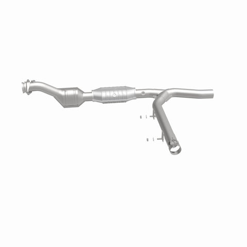 MagnaFlow Direct Fit Catalytic Converter 97-98 Ford Trucks 4.6L - 447178