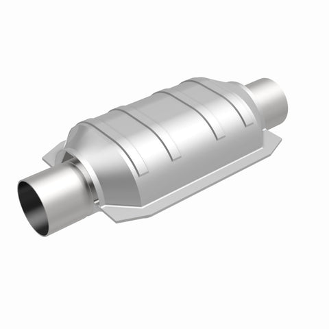 MagnaFlow Universal Catalytic Converter 2.25 w/ single O2 OEM - 51135