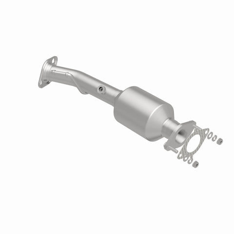 MagnaFlow California Converter Direct Fit 13-15 Nissan NV200 2.0L - 557690
