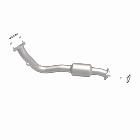 MagnaFlow Direct Fit Catalytic Converter 13-15 RAV4 2.5 Underbody - 52543