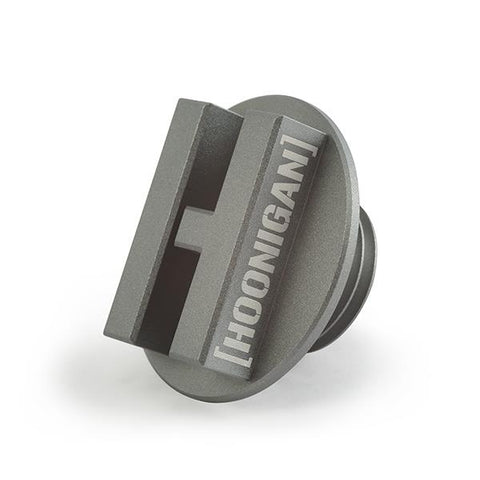 Mishimoto 87-01 Ford Mustang Hoonigan Oil Filler Cap - Silver - MMOFC-MUS1-HOONSL