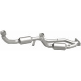 MagnaFlow Direct Fit Catalytic Converter 99-00 Windstar 3.0L V6 - 23542