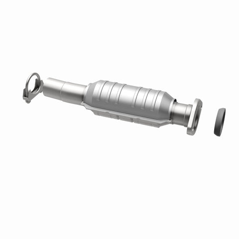 MagnaFlow Conv DF 04 Toyota Sienna 3.3L - 49030