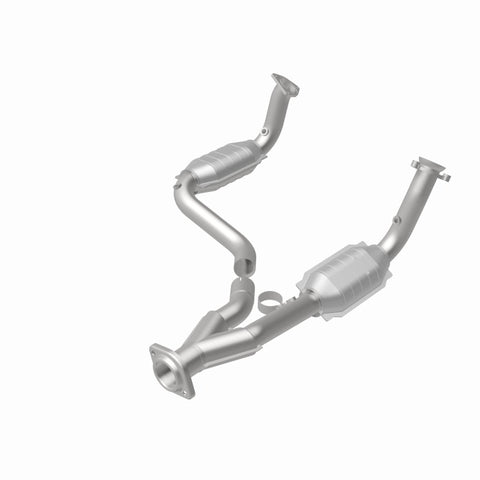 MagnaFlow Direct Fit Catalytic Converter 03-06 Chevy SSR 5.3/6.0 OEM - 49580