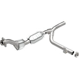 MagnaFlow Direct Fit Catalytic Converter 99 Ford F-150 4.6L - 23082