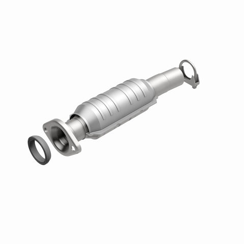 MagnaFlow Direct Fit Catalytic Converter 04 Toyota Sienna 3.3L - 49030