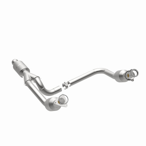 MagnaFlow Conv Direct Fit 14-16 GMC Sierra 1500 V6 4.3L - 52642