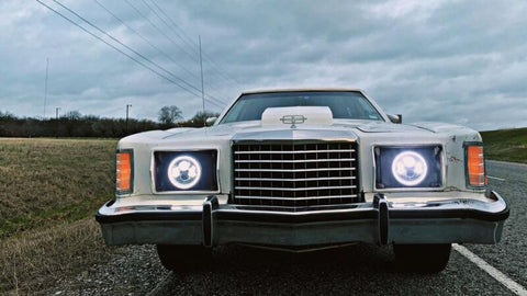 Oracle 7in High Powered LED Headlights - Black Bezel - White - 5769-001