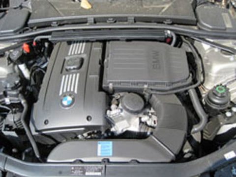 K&N 06-09 BMW 135/335/535 Drop In Air Filter - 33-2367