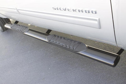 Lund 07-17 Chevy Silverado 1500 Crew Cab 5in. Oval Straight SS Nerf Bars - Polished - 23910561