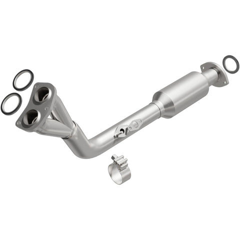 MagnaFlow Direct Fit Catalytic Converter California Grade 96-98 Toyota 4Runner 2.7L - 4481912