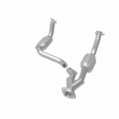 MagnaFlow Direct Fit Catalytic Converter 03-06 Chevy SSR 5.3/6.0 OEM - 49580