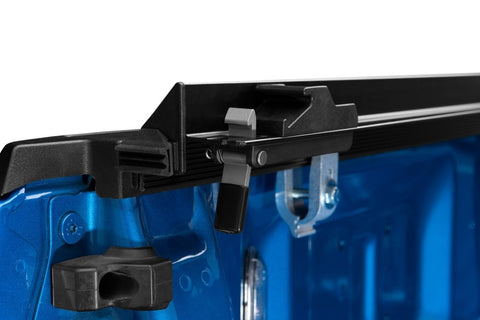 Lund 04-18 Ford F-150 (5.5ft. Bed) Genesis Elite Roll Up Tonneau Cover - Black - 96872