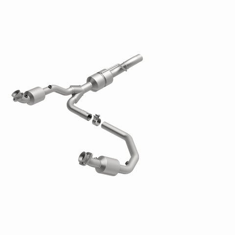 MagnaFlow Direct Fit Catalytic Converter Dodge 01-02 Ram 1500/2500/3500 Van 5.9L - 458003