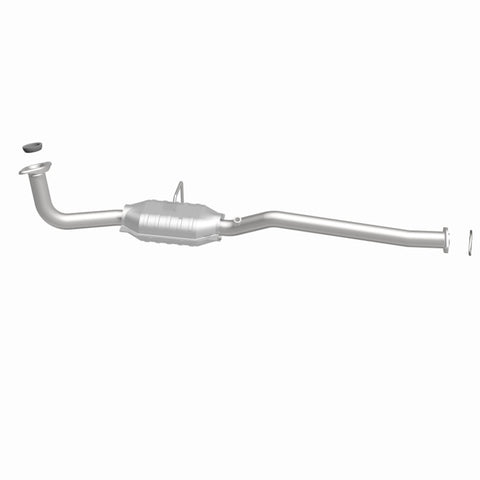 MagnaFlow Direct Fit Catalytic Converter 98-01 Metro/Swift 1.3 rr OE - 49563