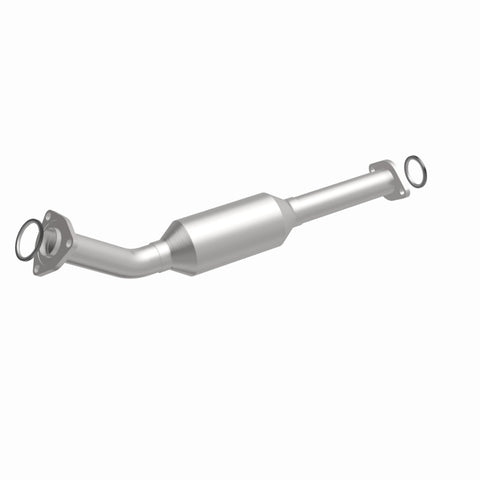 MagnaFlow Conv Direct Fit OEM 2003-2004 Toyota Tundra Underbody - 28.75in Length - 4551406