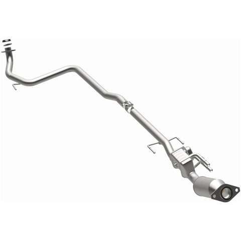 MagnaFlow Direct Fit Catalytic Converter 14-19 Toyota Prius C Base Underbody 1.5L - 280456