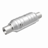 Magnaflow Conv Univ 2.50 OEM Angled O2 - 52326