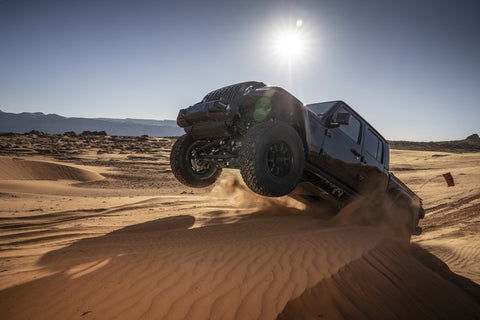 Fox 20-Up Gladiator 3.0 Factory Race Bypass R/R DSC Front Shock 3.5-4.5in. Lift - Requires Front D/S - 883-26-082