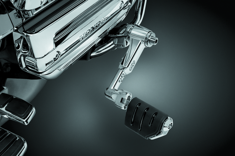 Kuryakyn Ergo III Adjustable Mount With Trident Dually ISO Pegs Chrome - 4081