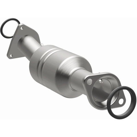 MagnaFlow Direct Fit Catalytic Converter 2010-2012 CX-7 2.5 L Underbody - 52222