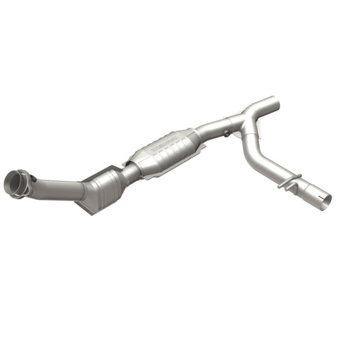 MagnaFlow Conv DF 99-00 Ford Trucks 5.4L - 447116