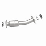 MagnaFlow Direct Fit Catalytic Converter 11-15 Sienna 3.5 Underbody - 52549