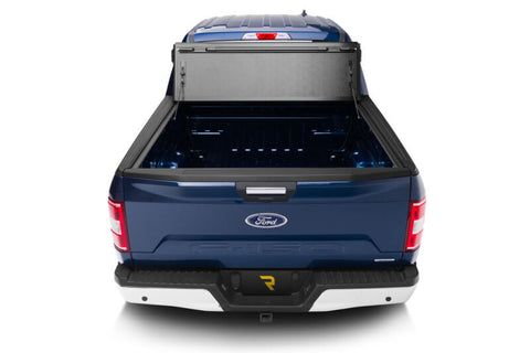 BAK 15-20 Ford F-150 5ft 6in Bed BAKFlip FiberMax - 1126329