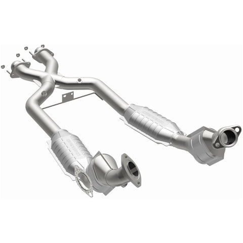 MagnaFlow Direct Fit Catalytic Converter 96-98 Ford Mustang 4.6L - 23163