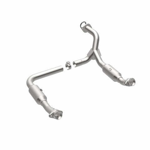 MagnaFlow DF Catalytic Conv 06-09 Ford Explorer 4.6L Y-Pipe Assy/07-09 Explorer Sport Trac 4.6L - 49672