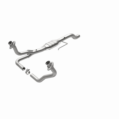 MagnaFlow Direct Fit Catalytic Converter 00-03 Dakota 4.7L 4WD OEM - 49600