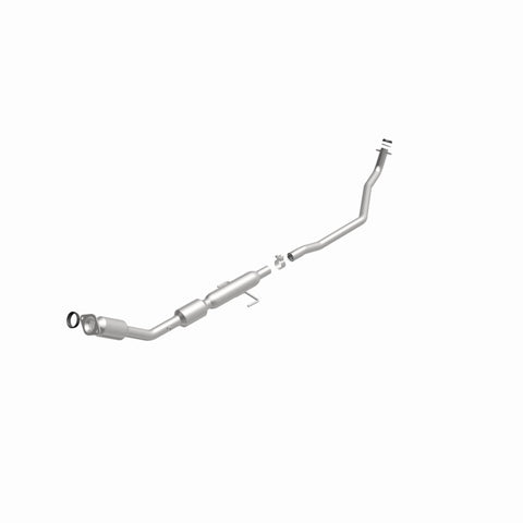 MagnaFlow Direct Fit Catalytic Converter 14-15 Toyota Corolla 1.8L - 52524
