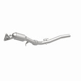 MagnaFlow Direct Fit Catalytic Converter 11-15 Volkswagen Touareg V6 3.6 OEM Underbody - 52411