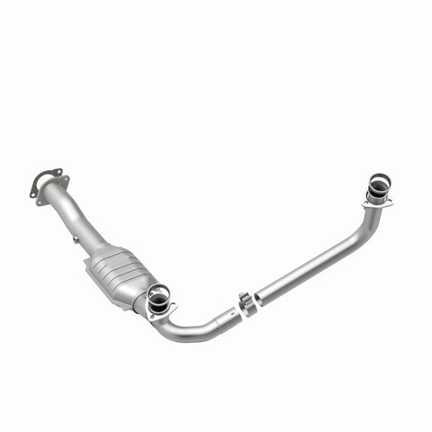 MagnaFlow Direct Fit Catalytic Converter GM 1500/2500/3500 Truck 96- - 23457