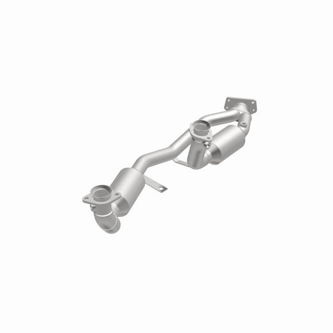 MagnaFlow Direct Fit Catalytic Converter 99-00 Windstar 3.0L V6 - 23542