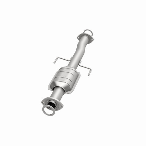 MagnaFlow Direct Fit Catalytic Converter 01-04 Toyota Tacoma 2.4L Rear - 51453
