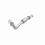 MagnaFlow Direct Fit Catalytic Converter 13-15 RAV4 2.5 Underbody - 52543