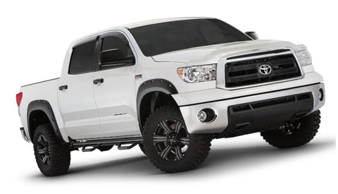 Bushwacker 07-13 Toyota Tundra Fleetside Pocket Style Flares 4pc 97.6/78.7/66.7in Bed - Black - 30911-02