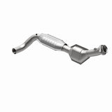 MagnaFlow Direct Fit Catalytic Converter 97-98 Ford Trucks 4.6L - 447133