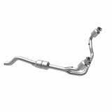 MagnaFlow Direct Fit Catalytic Converter 00-03 Durango 4WD 4.7L - 458047