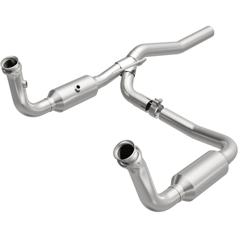 MagnaFlow Direct Fit Catalytic Converter 2009-2012 Dodge Nitro 3.7L Underbody - 52148