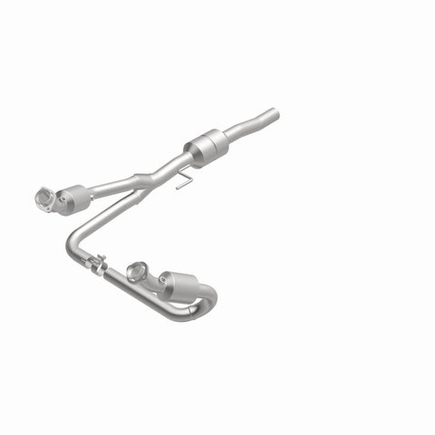 MagnaFlow Direct Fit Catalytic Converter 02-03 Dodge Durango - 458048