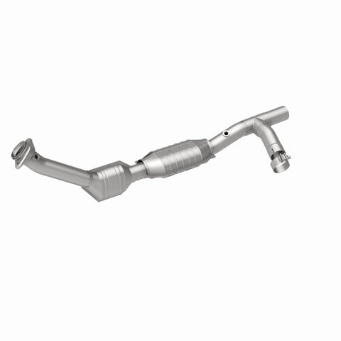 MagnaFlow Direct Fit Catalytic Converter 99-02 Expedition 5.4L 4wd - 93128