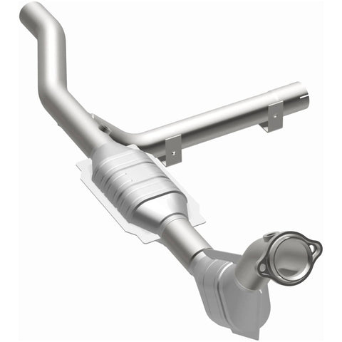 MagnaFlow Direct Fit Catalytic Converter 97-98 Ford Expedition 4.6 - 93130