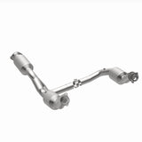 MagnaFlow 2021 Chevrolet Express 2500 4.3L Underbody Direct-Fit Catalytic Converter - 280429